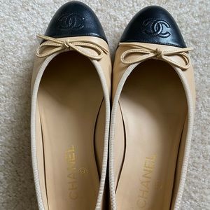 Chanel Ballerina flats like new